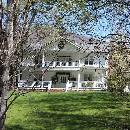 Buffalo Tavern Bed And Breakfast-2